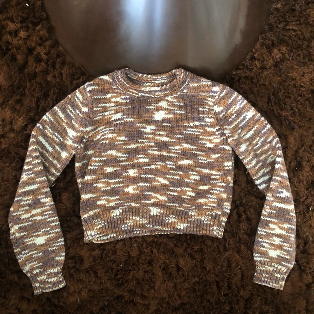 Cropped sweater